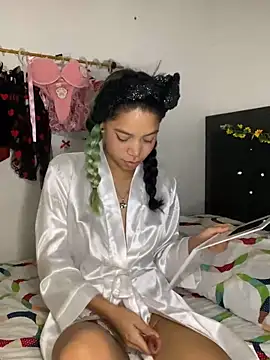 Charlotte Martinez online show from March 2025 10:27:02 PM