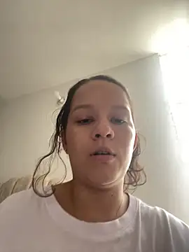 Sophie milk online show from November 2025 08:18:01 PM