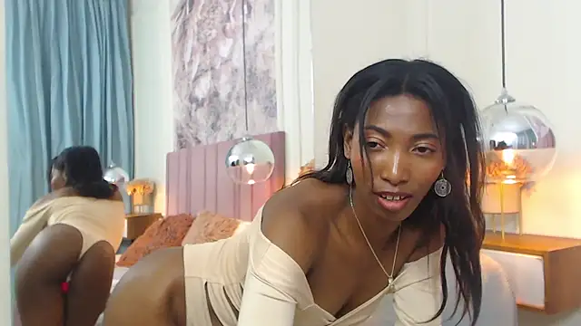 Snapshot of SabrinaDevill chatting on February 2025 07:30:02 PM SabrinaDevill online show from February 2025 07:30:02 PM