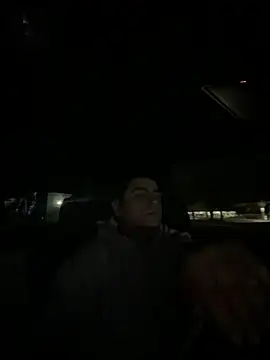 elwhite1996 online show from November 2025 03:04:01 AM