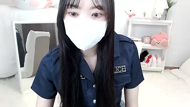 Snapshot of momo_room chatting on May 2026 11:39:02 AM momo room online show from May 2026 11:39:02 AM