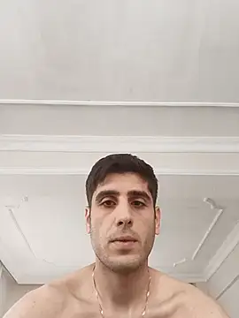 arenn1997 online show from November 2025 12:18:01 PM