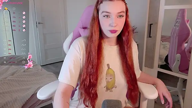 Snapshot of cinnabon_girls chatting on October 2025 02:42:01 AM cinnabon girls online show from October 2025 02:42:01 AM