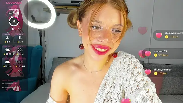 Snapshot of Hannah_Carr chatting on October 2025 08:49:01 PM Hannah Carr online show from October 2025 08:49:01 PM