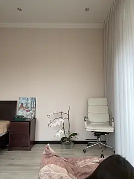 Hott Lolla online show from January 2025 09:34:02 AM