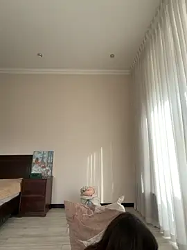 Hott Lolla online show from November 2025 08:37:01 AM