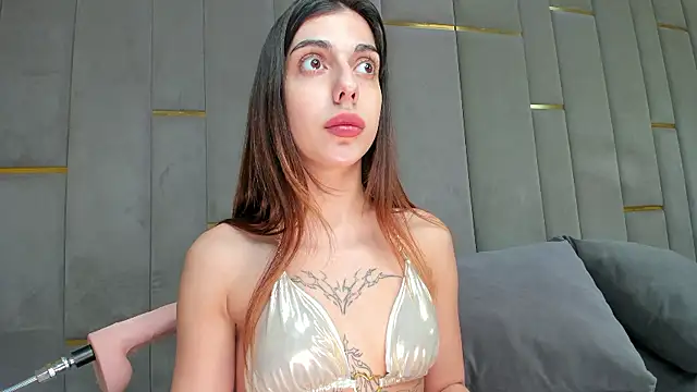 Snapshot of eva_lim chatting on November 2025 10:32:01 AM eva lim online show from November 2025 10:32:01 AM