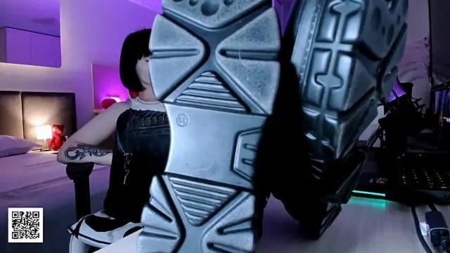 Snapshot of _Goddess_Misha_ chatting on October 2025 09:15:02 PM Goddess Misha online show from October 2025 09:15:02 PM