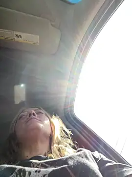 lezbean24 online show from March 2026 06:14:02 PM