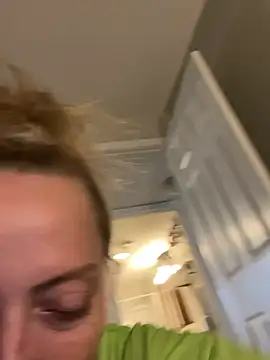 lezbean24 online show from March 2026 03:48:01 PM