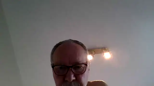 jimmybenido online show from May 2026 04:45:02 PM