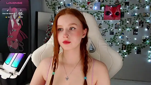 Meow babe online show from December 2024 01:33:02 PM