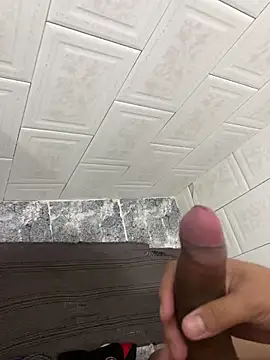 asrrael 22 online show from December 2025 10:49:02 PM