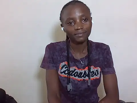 Snapshot of SexyNeedle22 chatting on September 2025 09:02:01 AM SexyNeedle22 online show from September 2025 09:02:01 AM