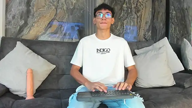 Daviid laidd online show from October 2025 09:12:02 PM