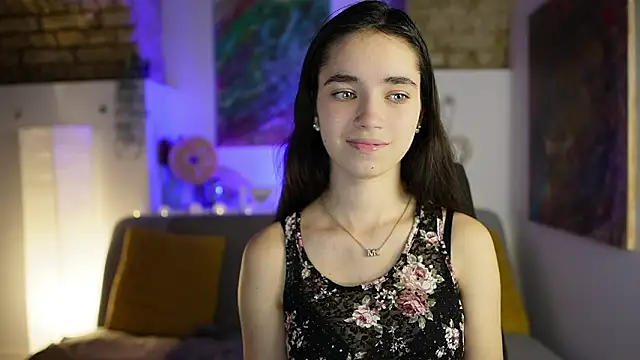 Snapshot of Gia_Paige18 chatting on December 2024 04:21:02 PM Gia Paige18 online show from December 2024 04:21:02 PM