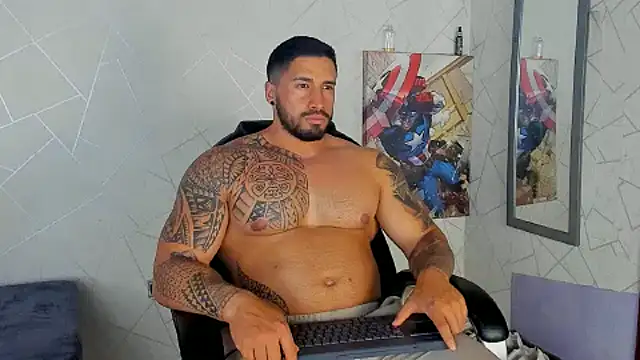 Snapshot of Cristian_Walker chatting on January 2025 07:09:02 PM Cristian Walker online show from January 2025 07:09:02 PM