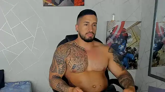 Snapshot of Cristian_Walker chatting on March 2025 08:05:02 PM Cristian Walker online show from March 2025 08:05:02 PM