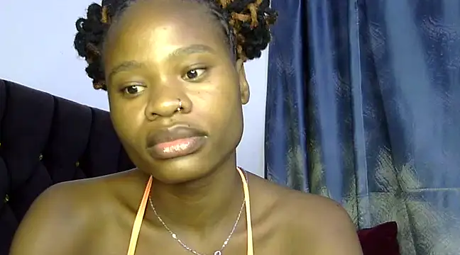 Snapshot of sweetblackbeauty001 chatting on February 2025 01:22:01 AM sweetblackbeauty001 online show from February 2025 01:22:01 AM
