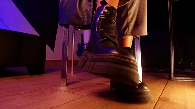 Snapshot of Pia_mo chatting on November 2025 02:55:01 AM Pia mo online show from November 2025 02:55:01 AM