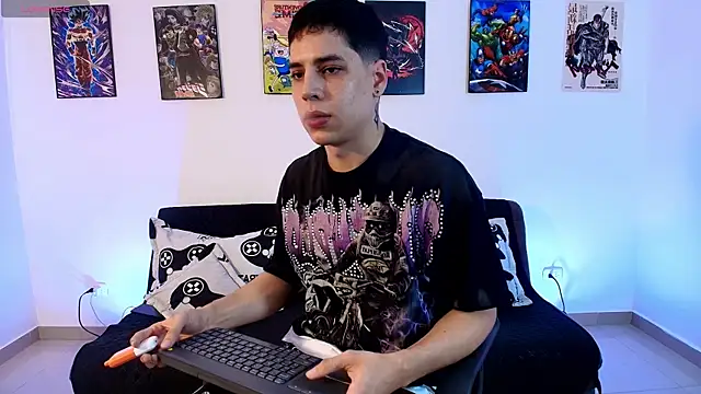 jonathanjoestar  online show from April 2026 09:23:02 PM