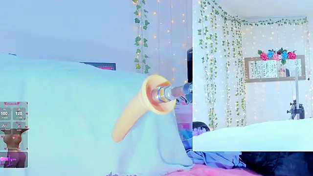 Tiffanny Love  online show from October 2025 09:28:02 AM