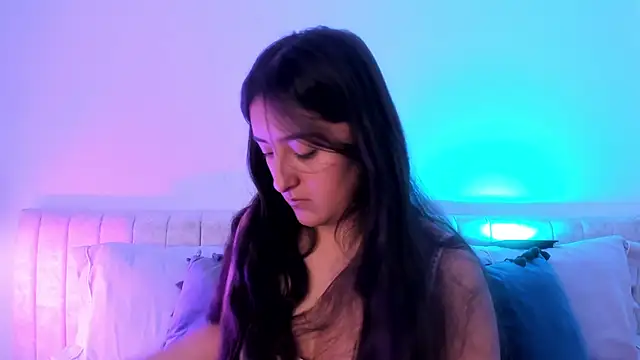 Snapshot of Kathia_Morelli chatting on January 2025 11:32:01 AM Kathia Morelli online show from January 2025 11:32:01 AM