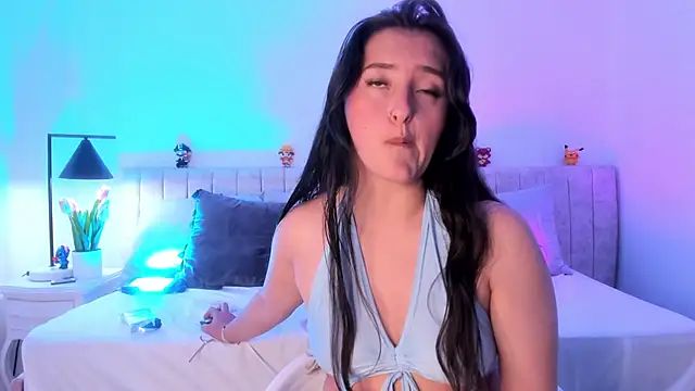 Snapshot of Kathia_Morelli chatting on February 2025 02:58:02 PM Kathia Morelli online show from February 2025 02:58:02 PM