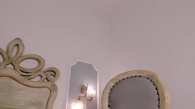 Sara  Williams online show from September 2025 03:40:01 AM