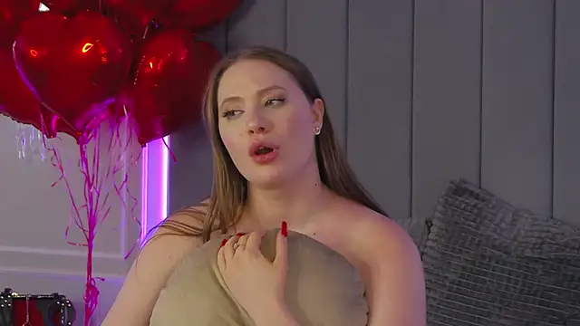 Snapshot of ChloeMarsch chatting on February 2025 02:33:01 PM ChloeMarsch online show from February 2025 02:33:01 PM