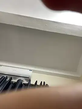 Snapshot of Louis_Baby chatting on February 2025 07:00:02 AM Louis Baby online show from February 2025 07:00:02 AM