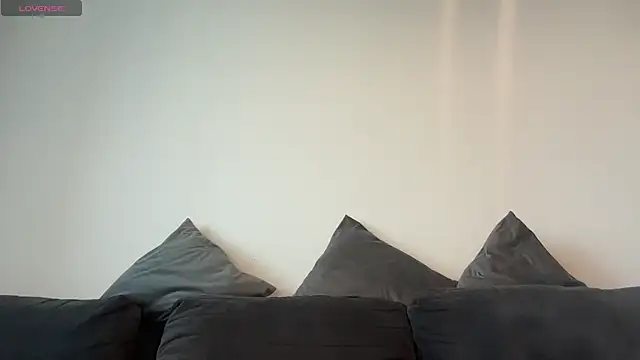 Snapshot of FoxyZen chatting on February 2025 02:24:01 PM FoxyZen online show from February 2025 02:24:01 PM