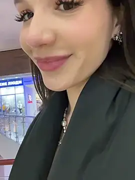 Snapshot of shy_priincess chatting on December 2024 05:37:01 PM shy priincess online show from December 2024 05:37:01 PM