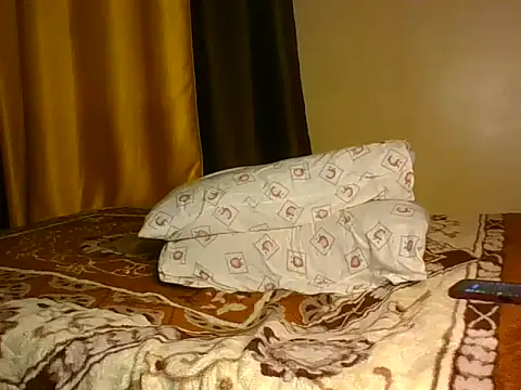 Snapshot of Missshelo chatting on September 2025 03:43:01 AM Missshelo online show from September 2025 03:43:01 AM