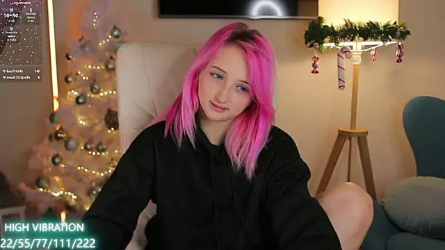 Snapshot of Selena_Lily chatting on January 2025 10:21:02 AM Selena Lily online show from January 2025 10:21:02 AM