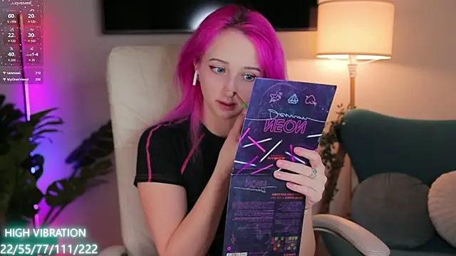 Snapshot of Selena_Lily chatting on March 2025 03:29:01 AM Selena Lily online show from March 2025 03:29:01 AM