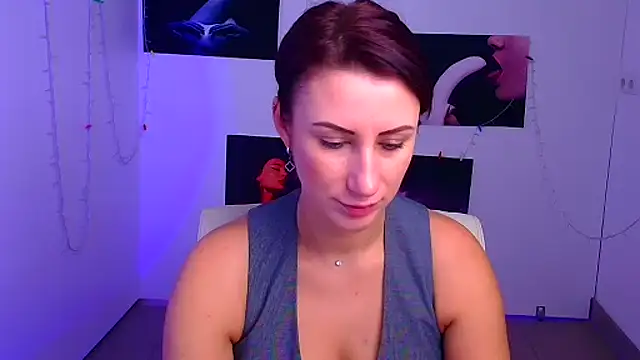 Snapshot of Loren_Moa chatting on December 2024 04:21:02 PM Loren Moa online show from December 2024 04:21:02 PM