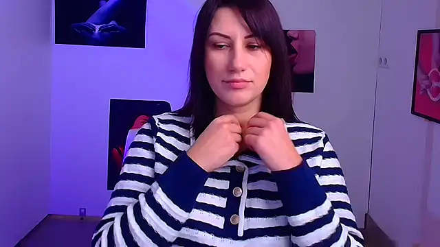 Snapshot of Loren_Moa chatting on January 2025 12:43:01 PM Loren Moa online show from January 2025 12:43:01 PM