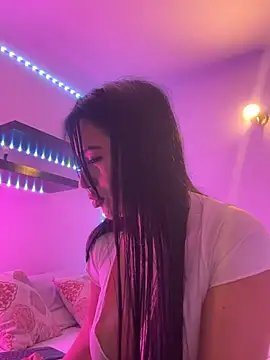 tamara jay online show from January 2025 01:01:01 AM