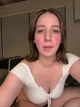 Snapshot of nerdynina chatting on March 2025 12:05:02 AM nerdynina online show from March 2025 12:05:02 AM