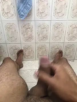 Snapshot of hoot07089 chatting on March 2025 07:54:01 PM hoot07089 online show from March 2025 07:54:01 PM