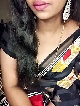 hotlovelygirl online show from September 2025 06:12:02 PM