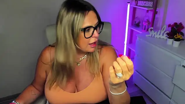 teaseDiana online show from March 2025 09:54:02 AM