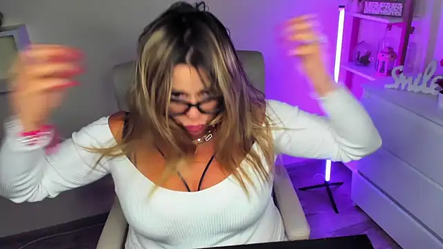 teaseDiana online show from March 2025 10:07:02 AM