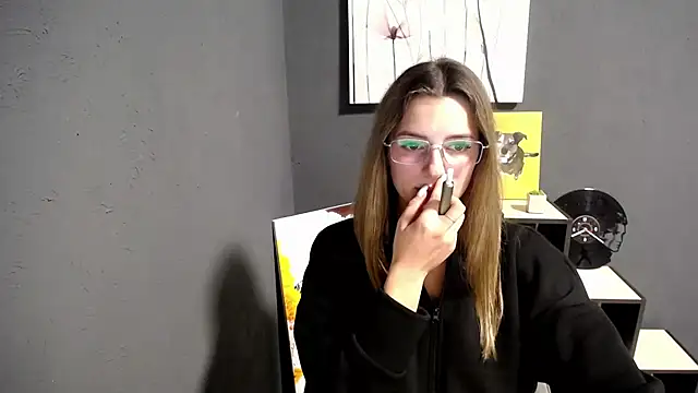 Snapshot of lady_olivia_ chatting on October 2025 04:47:02 PM lady olivia online show from October 2025 04:47:02 PM