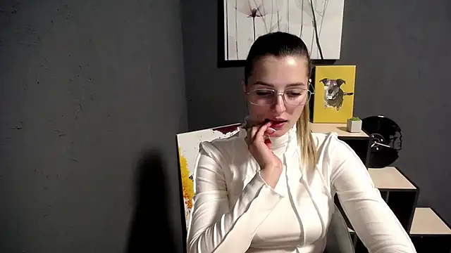 Snapshot of lady_olivia_ chatting on October 2025 02:25:02 PM lady olivia online show from October 2025 02:25:02 PM