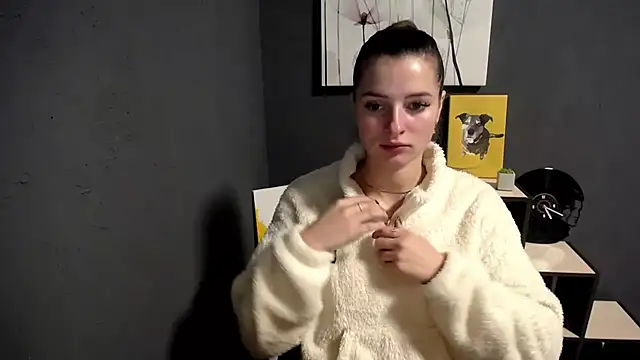 lady olivia  online show from November 2025 01:44:01 PM