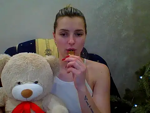 Snapshot of lady_olivia_ chatting on February 2026 07:03:02 PM lady olivia online show from February 2026 07:03:02 PM