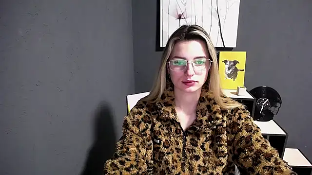 Snapshot of lady_olivia_ chatting on March 2026 01:29:02 PM lady olivia online show from March 2026 01:29:02 PM