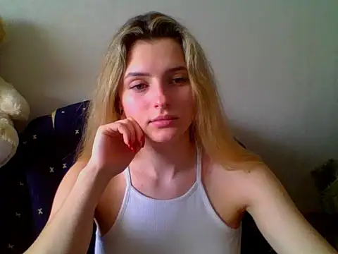 Snapshot of lady_olivia_ chatting on March 2026 02:02:02 PM lady olivia online show from March 2026 02:02:02 PM